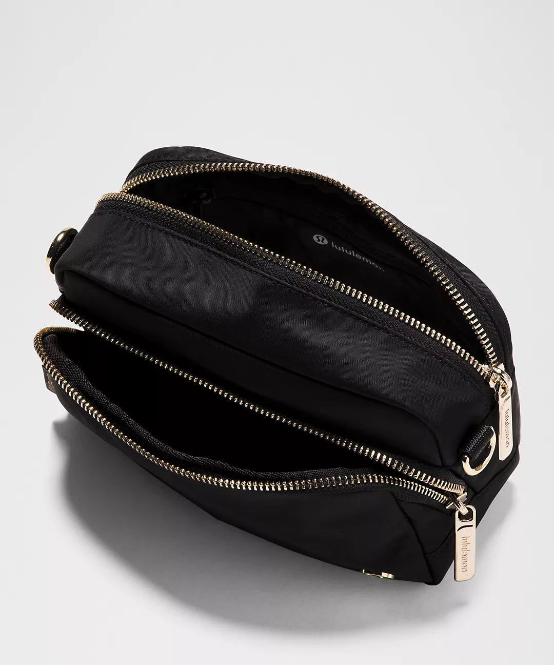 lululemon Everywhere Crossbody Bag 2L - Black/Gold